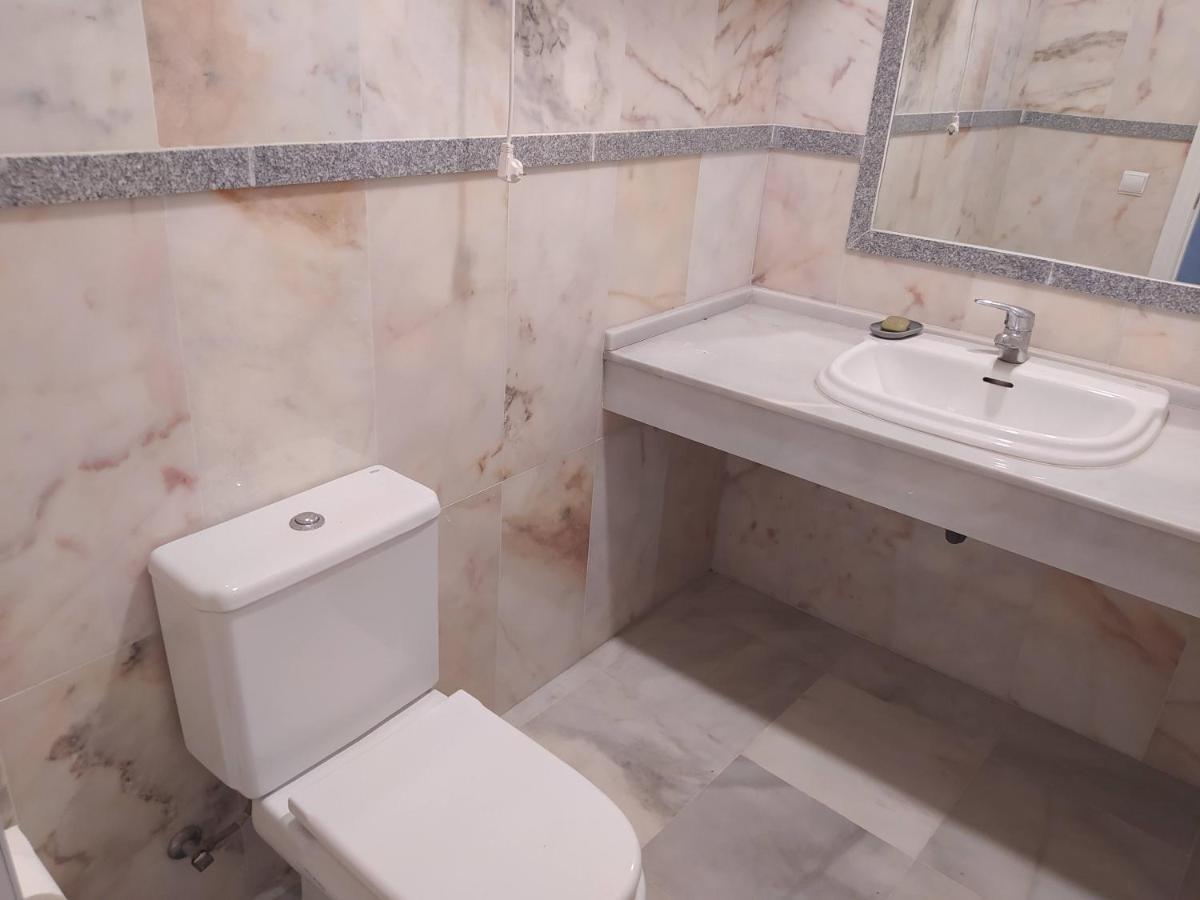 Apartamentos Mina4 Tipo I Кадис Екстериор снимка